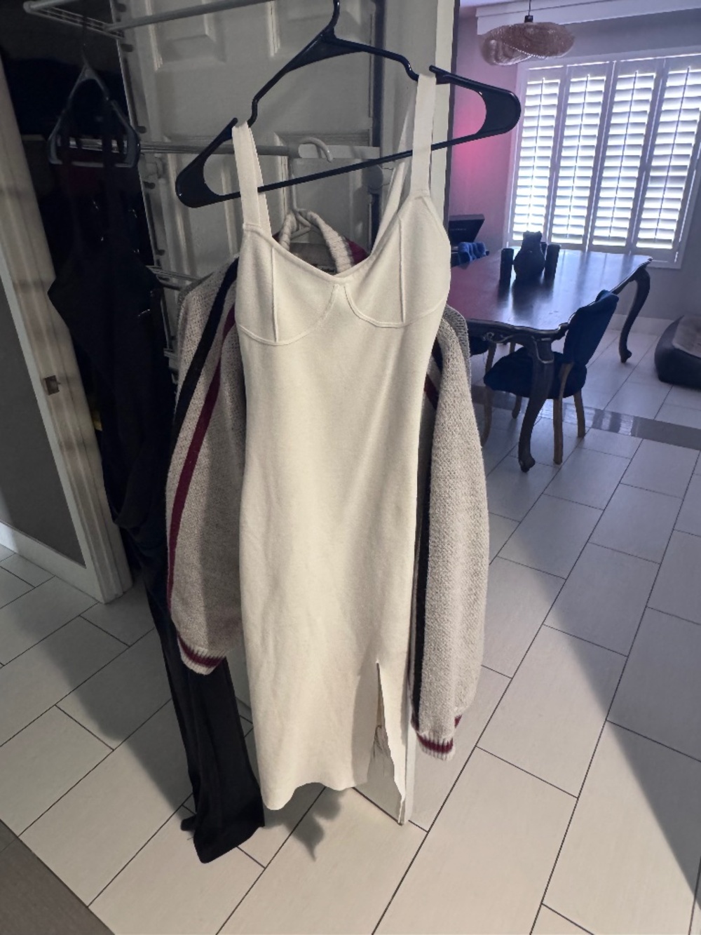 Abercrombie & Fitch Elegant white slit dress - Picture 2 of 4